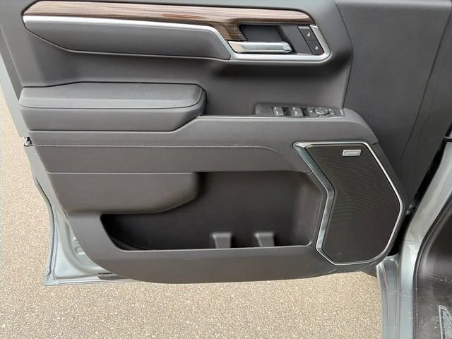2026 Chevrolet Silverado 1500 RST - Photo 17