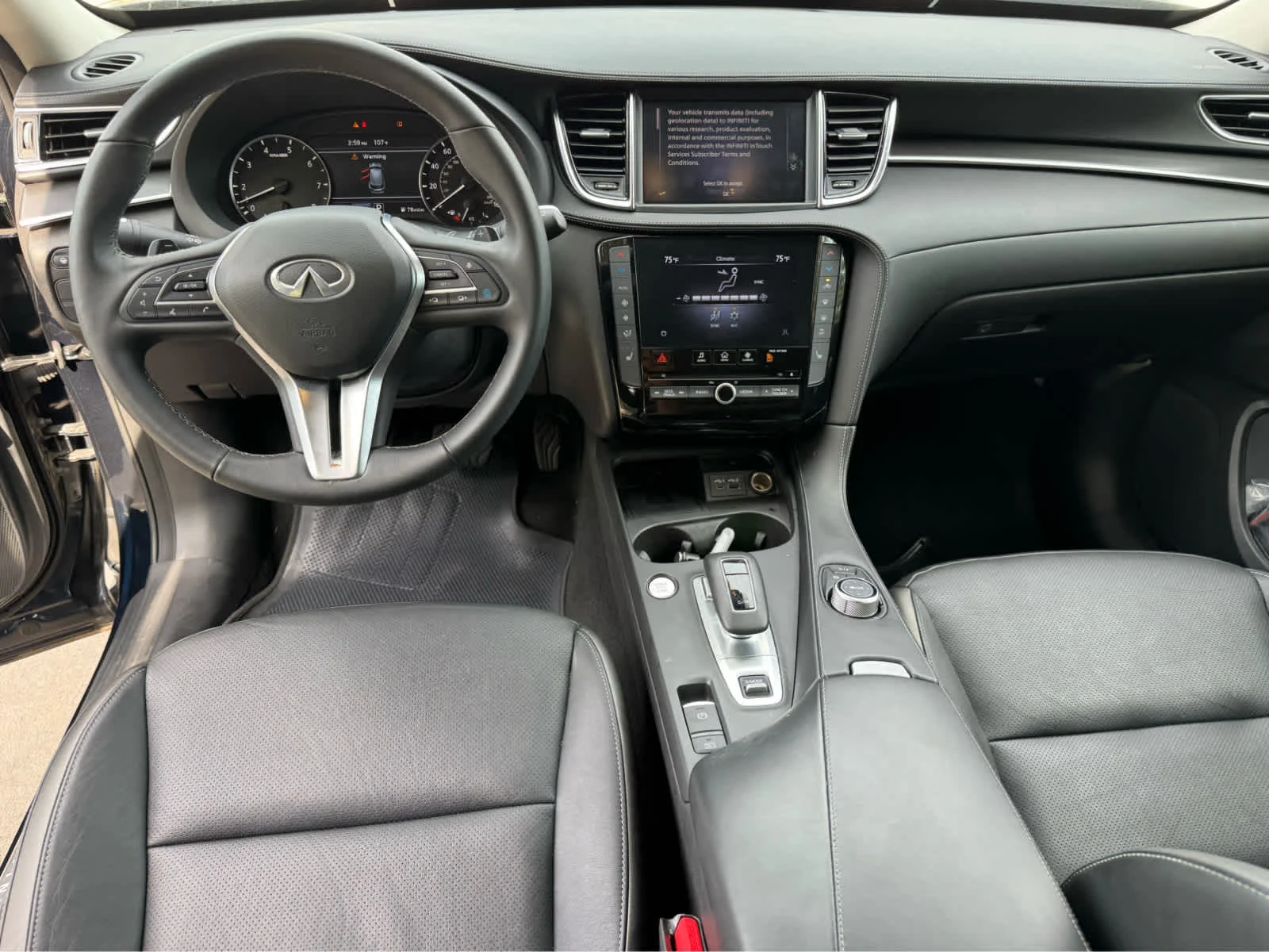 Certified Used 2025 Hermosa Blue INFINITI LUXE image 21