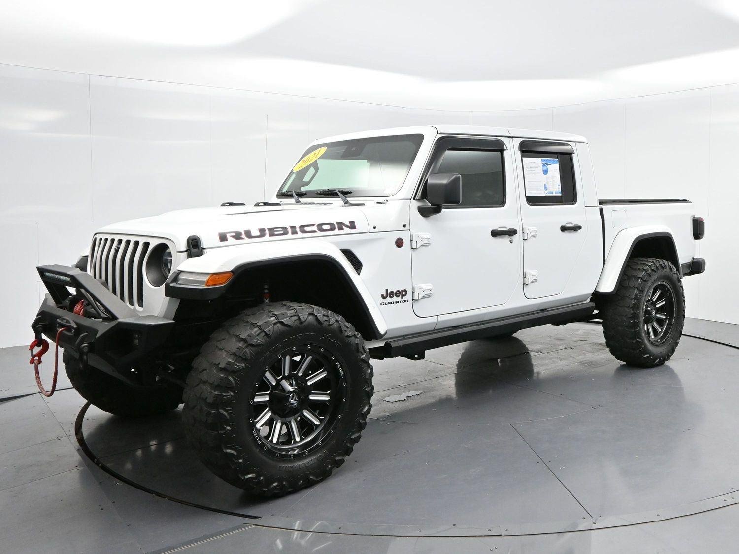 Used 2021 Bright White Clearcoat Jeep Rubicon image 3