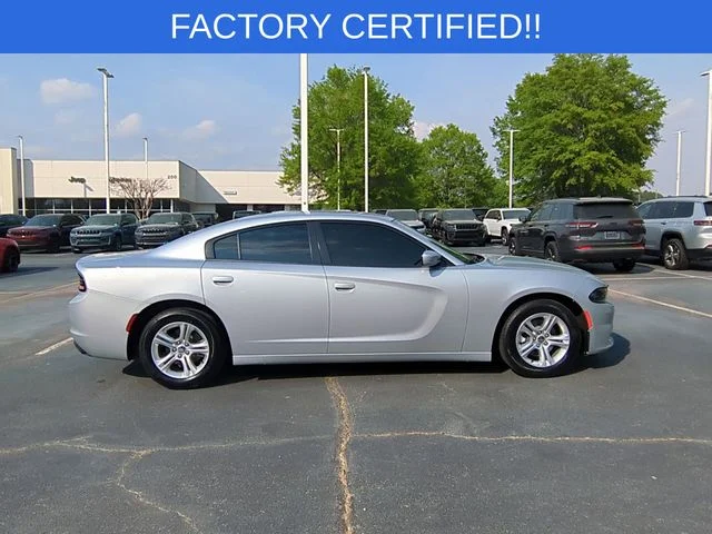 Used 2021 Silver Dodge SXT image 6