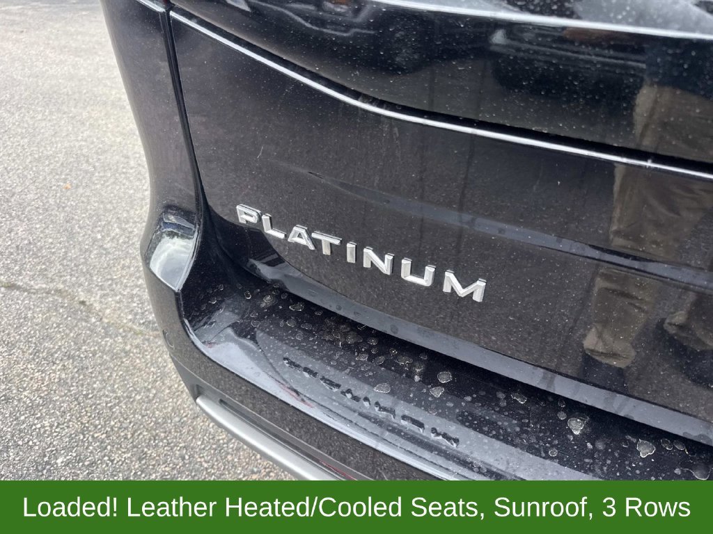Used 2025 Black Ford Platinum image 5