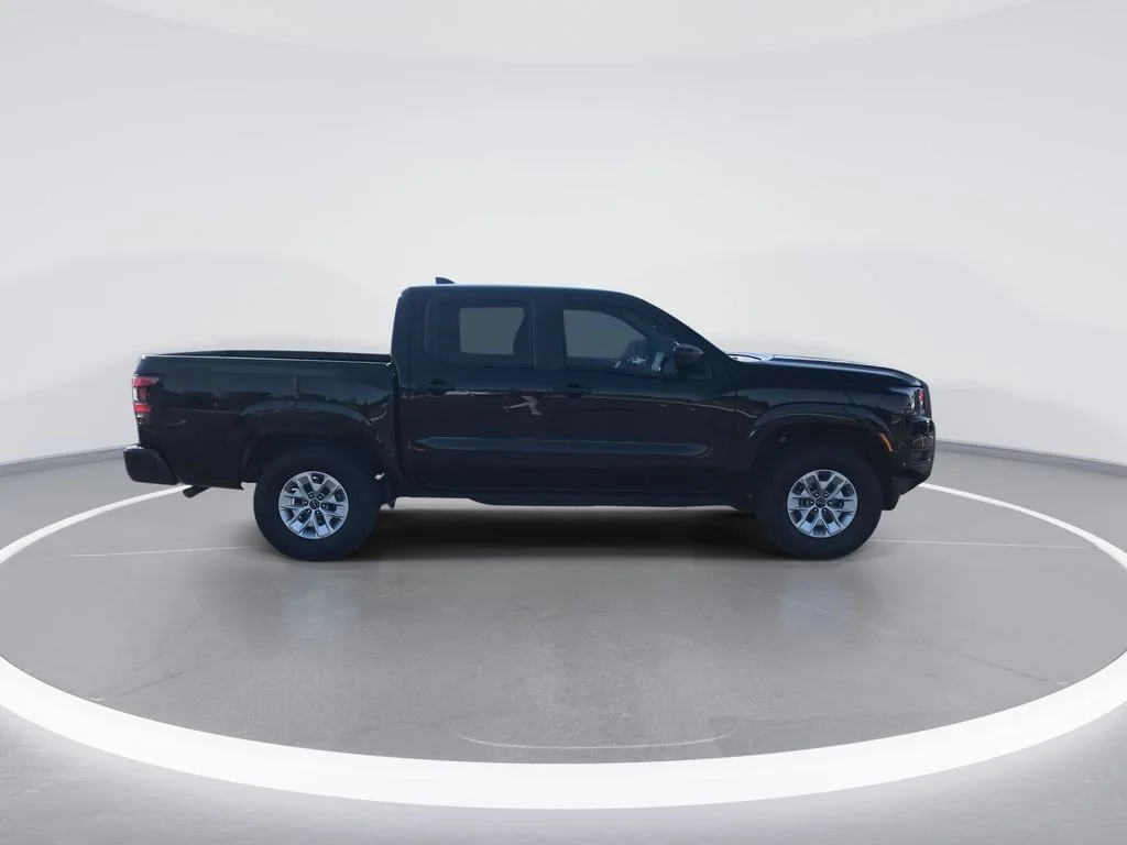Used 2025 Black Nissan S image 9