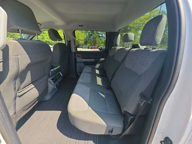 Used 2023 White Ford XLT image 24
