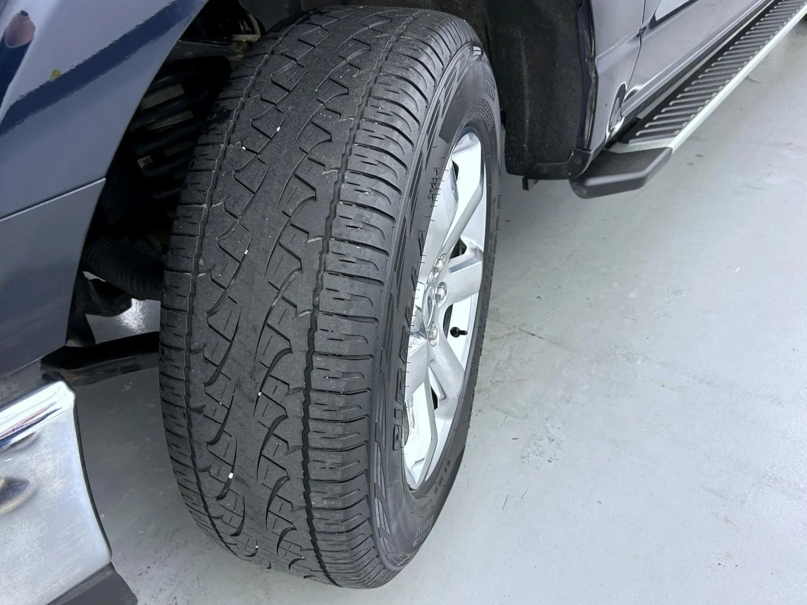 Used 2023 Blue Ford XLT image 24