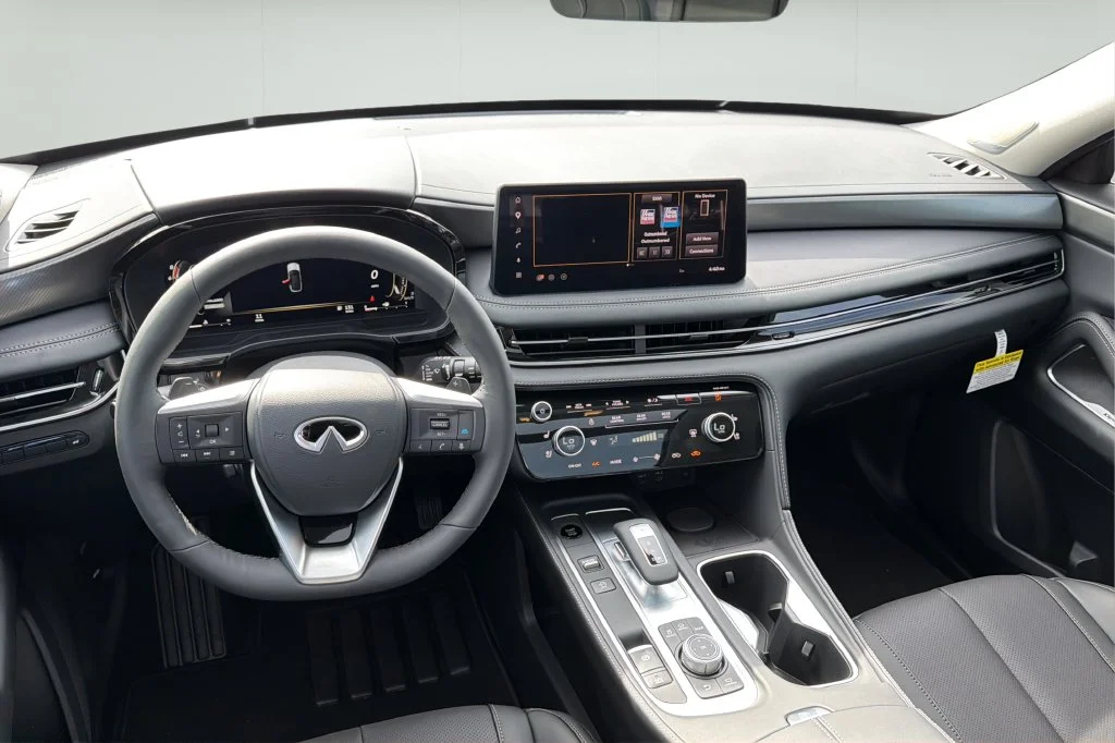 New 2027 RADIANT WHITE INFINITI Luxe FWD image 20