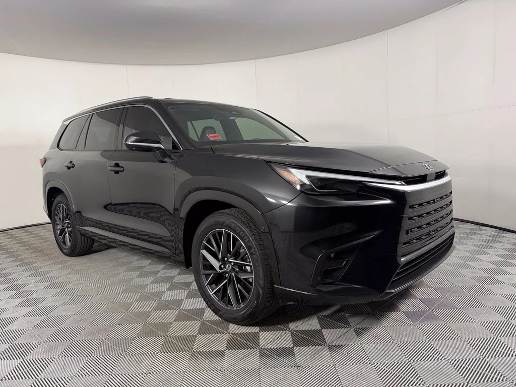 Certified Used 2026 Black Lexus 350 Premium image 4