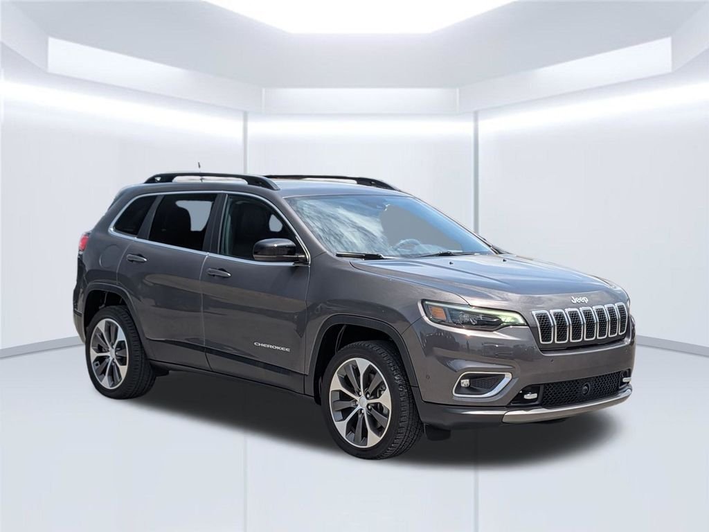 Used 2022 Gray Jeep Limited image 8
