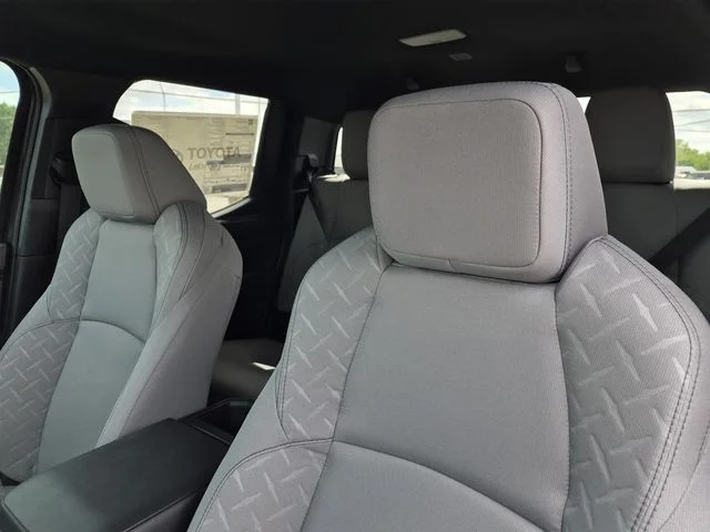 2026 Toyota Tacoma SR5 - Photo 11