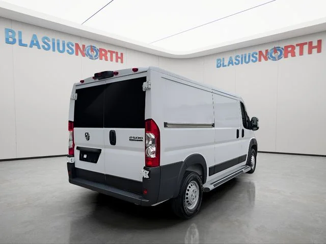 Used 2025 White Ram Base image 5