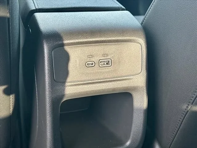 New 2026 Summit White Buick Preferred image 21