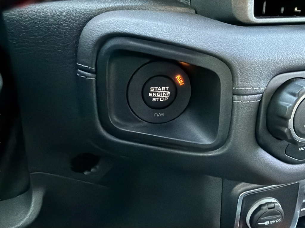 Used 2024 White Jeep Rubicon image 19