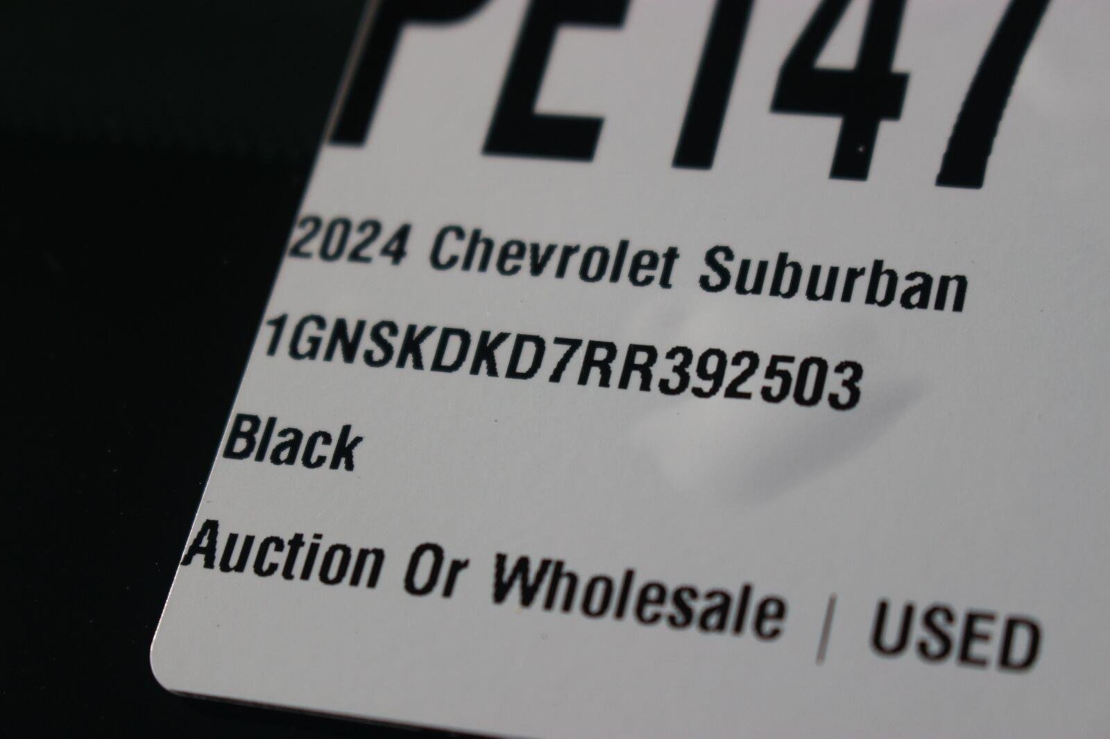 Used 2024 Black Chevrolet Z71 image 46