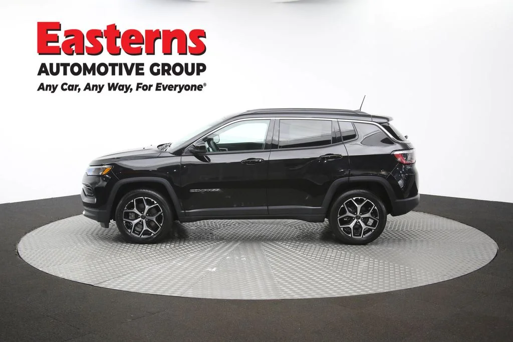 Used 2025 Black Jeep Limited image 59