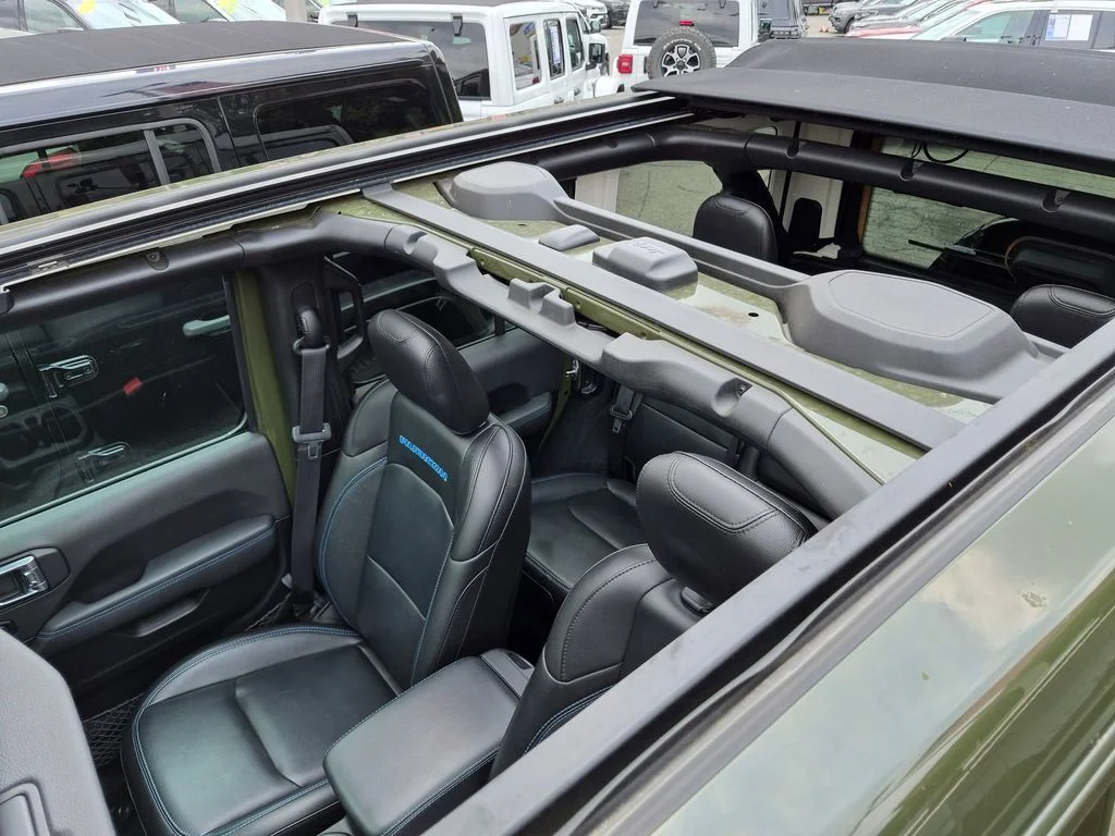 Used 2023 Green Jeep Rubicon 4xe image 19