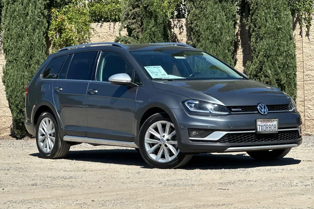 2017 Volkswagen Golf Alltrack SE