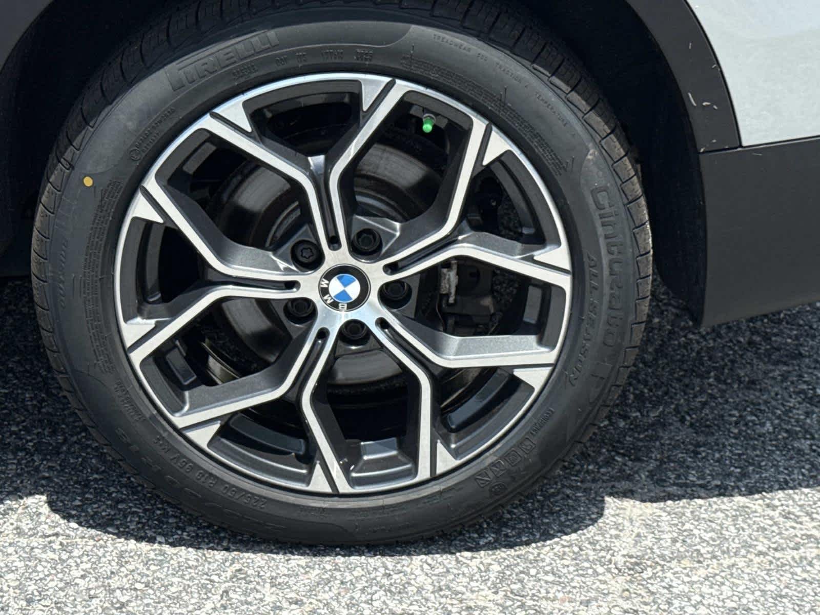 Used 2021 Glacier Silver Metallic BMW xDrive28i image 12