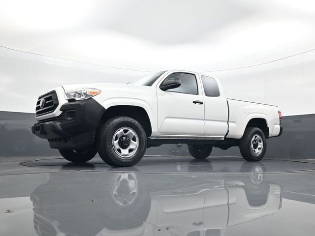 Used 2021 White Toyota SR image 20