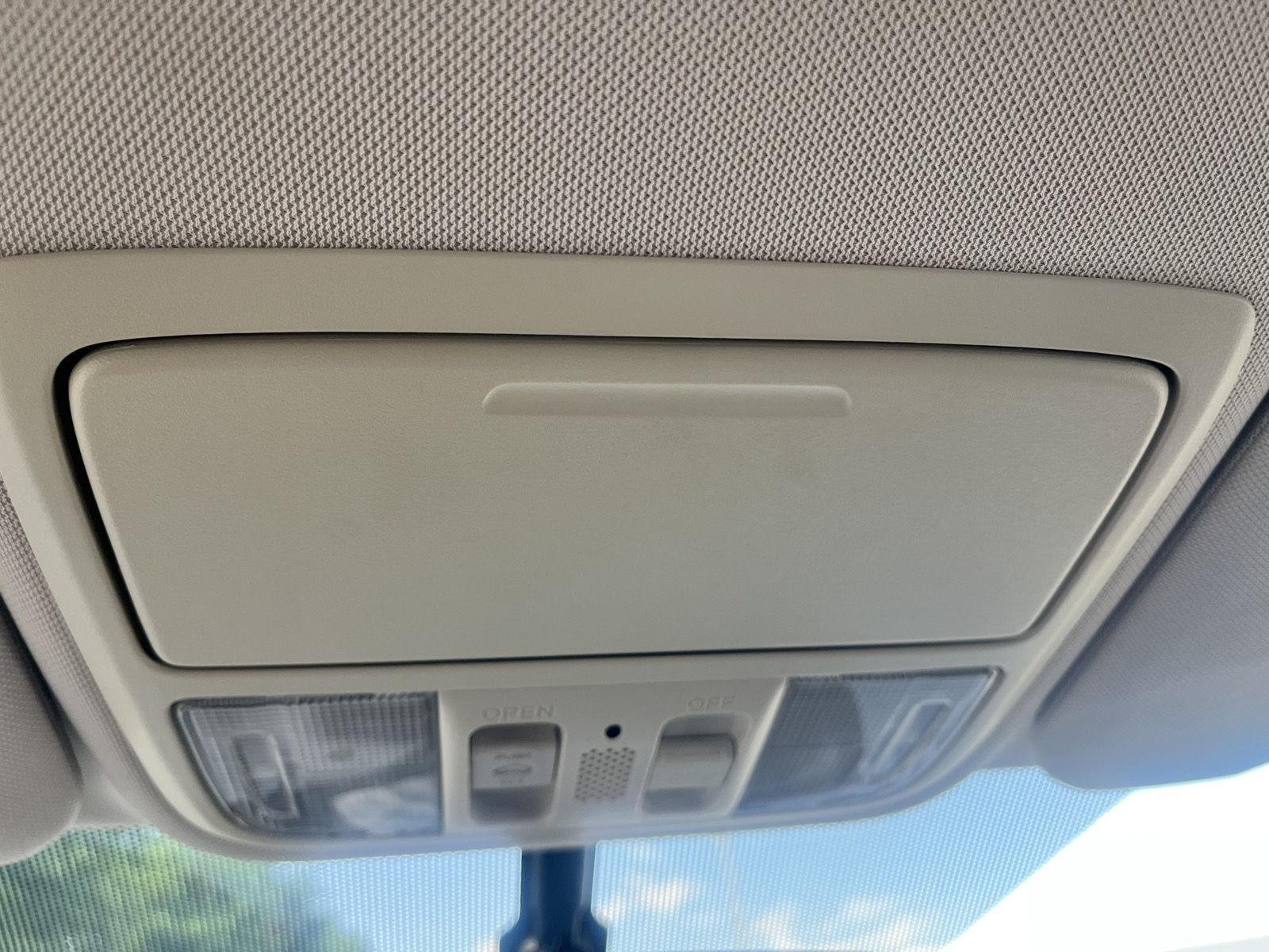 Used 2015  Honda EX-L image 39