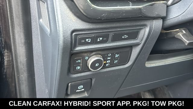 Used 2022 Agate Black Metallic Ford XLT image 11