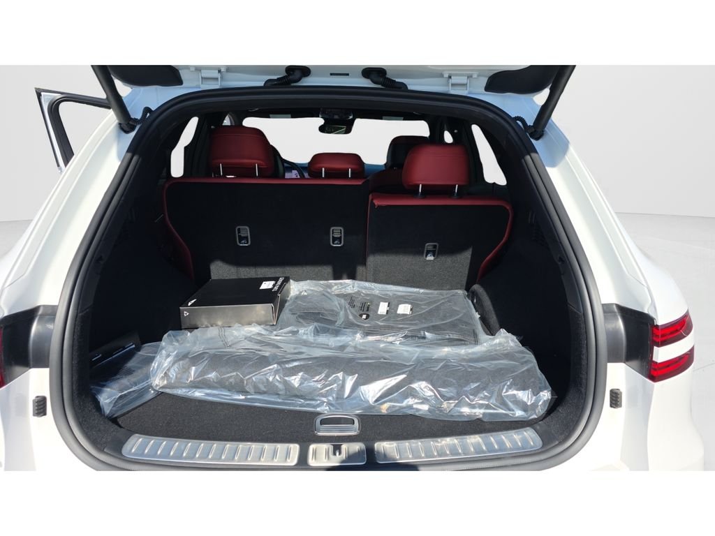 New 2026 White Genesis 2.5T Sport Prestige image 9