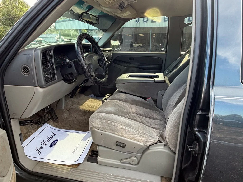 Used 2003 Dark Gray Metallic Chevrolet LS image 9