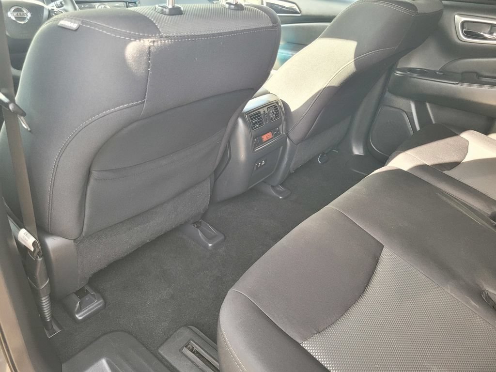 2019 Nissan Pathfinder S - Photo 16