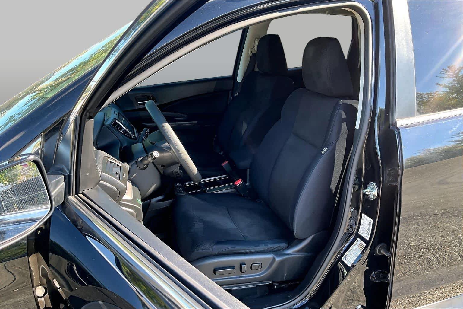 Used 2015  Honda EX image 7