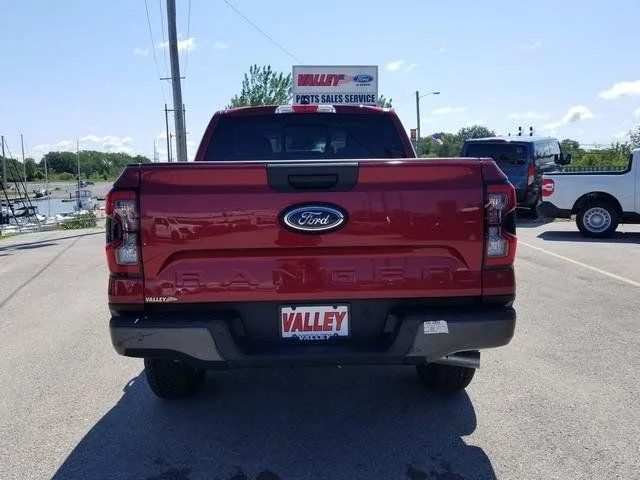 New 2026 Ruby Red Metallic Tinted Clearcoat Ford XLT image 33