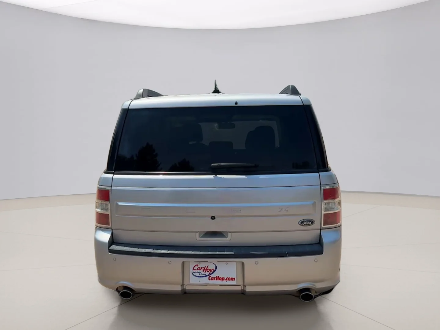 Used 2016 Silver Ford SE image 4