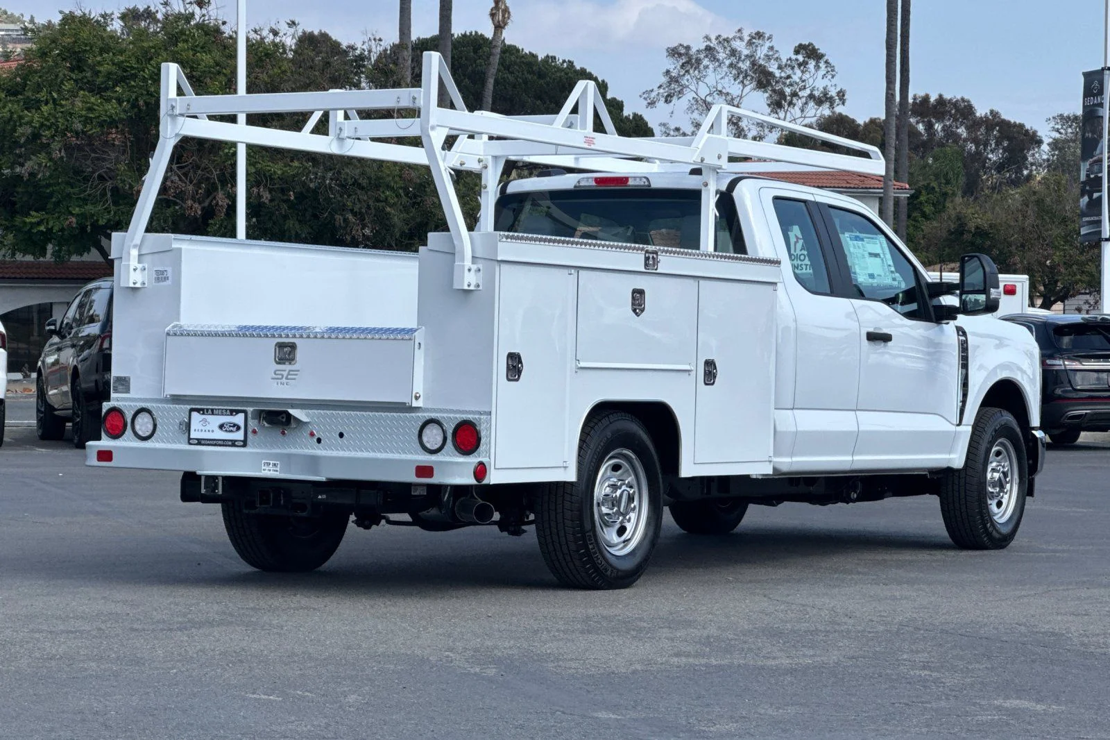 New 2026 Oxford White Ford F-250® XL image 3