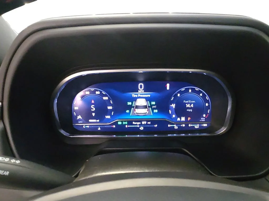 Used 2023 Summit White Chevrolet RST image 14