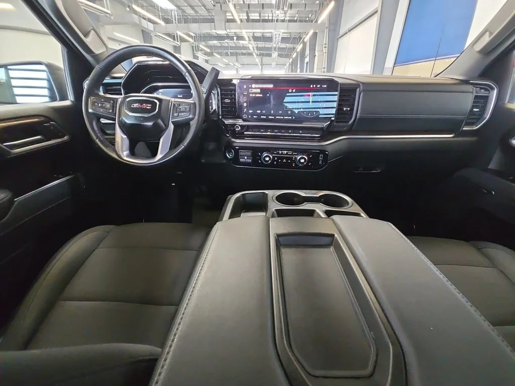 Certified Used 2025 Titanium Rush Metallic GMC Elevation image 21