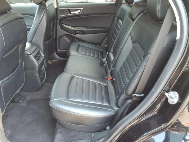 Used 2023 Black Ford SEL image 17
