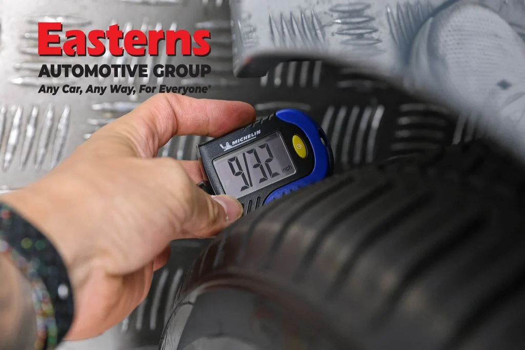 Used 2024 Gray Nissan SR image 27