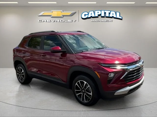 Used 2025 Red Chevrolet LT image 7