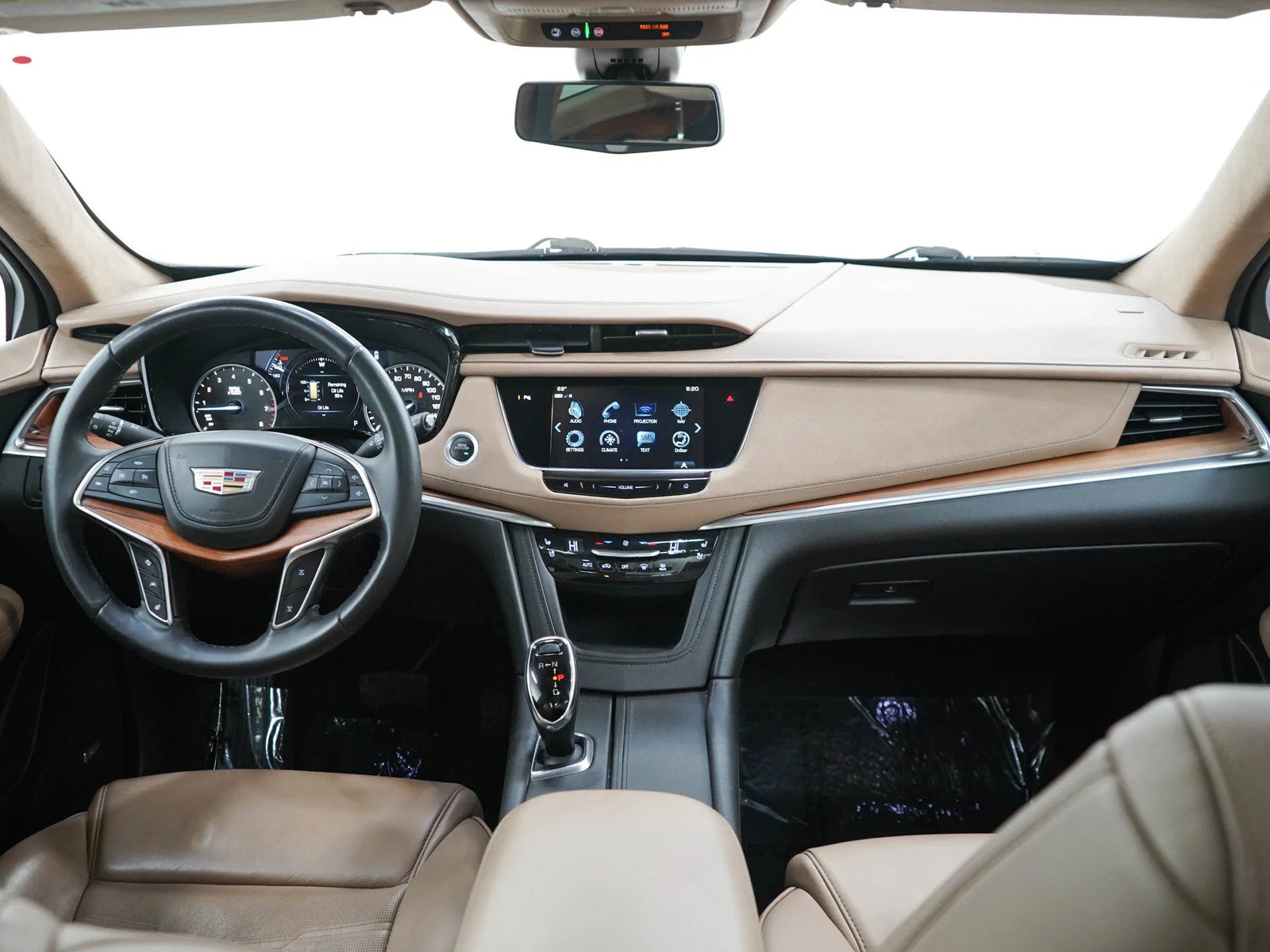 Used 2018 Stellar Black Metallic Cadillac Platinum AWD image 12