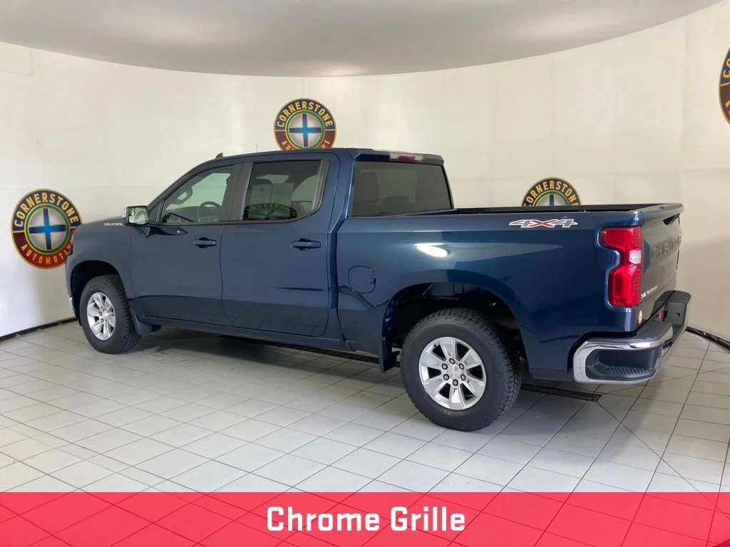 Used 2020 Blue Chevrolet LT image 23