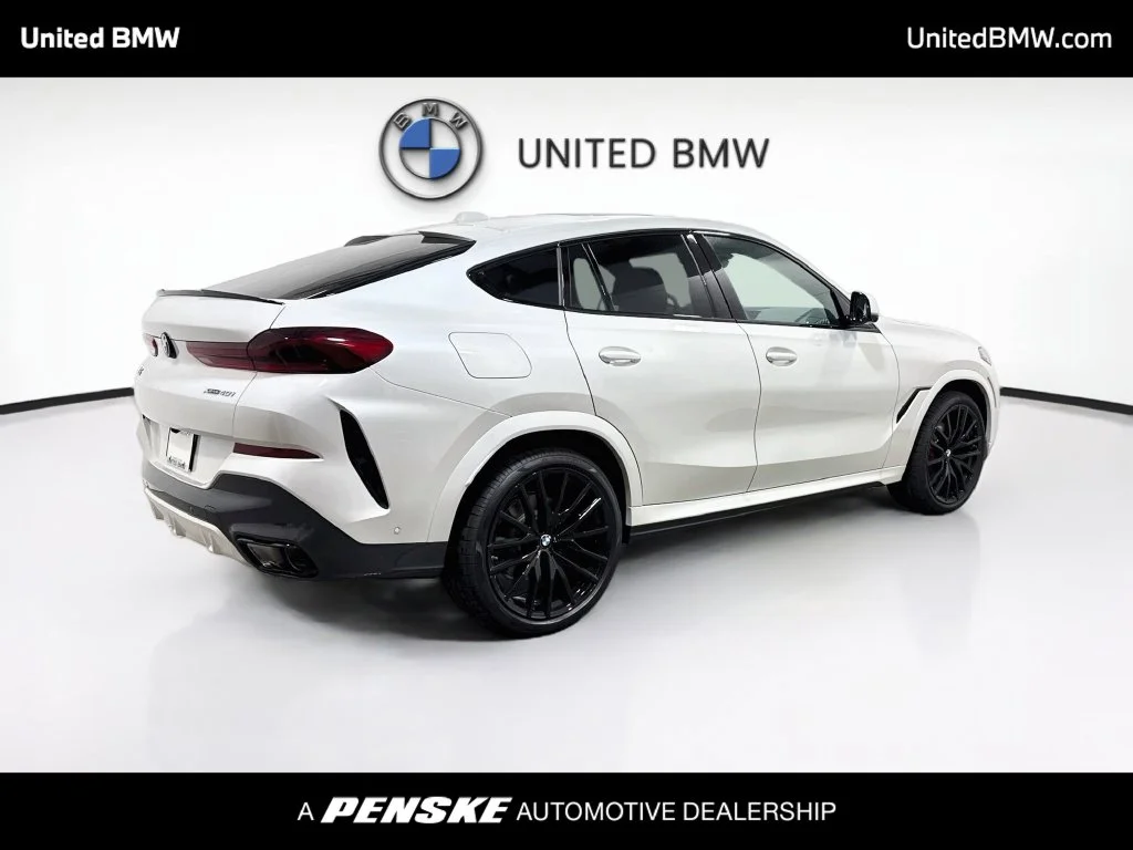 New 2027 Mineral White Metallic BMW xDrive40i image 5