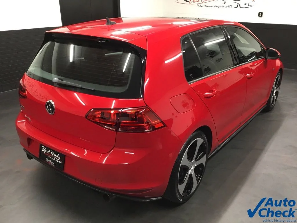 Used 2015 Red Volkswagen 2.0T SE image 11