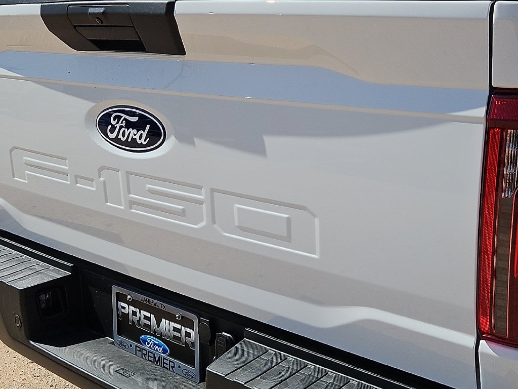 New 2026 Oxford White Ford XL image 15