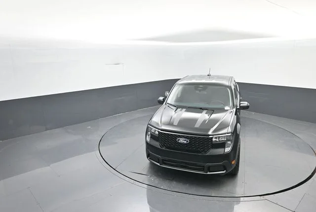 New 2026 Shadow Black Ford XLT image 20