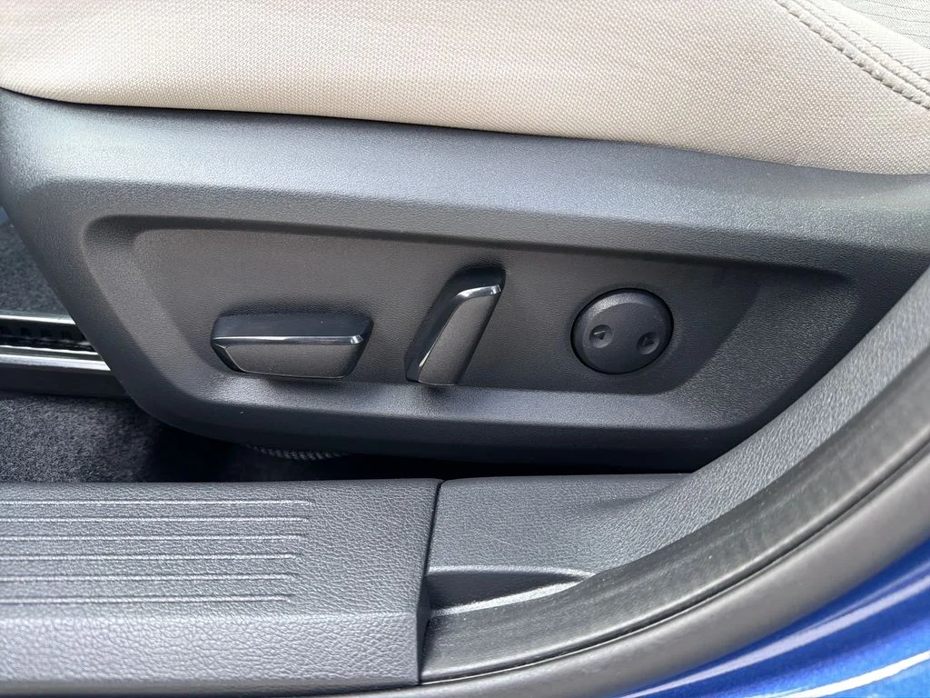 Certified Used 2021 Blue Nissan SV image 16