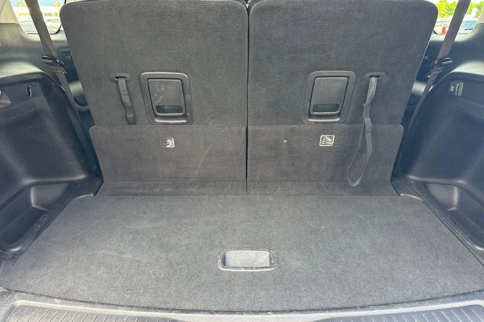 Used 2023 White Jeep Limited image 16