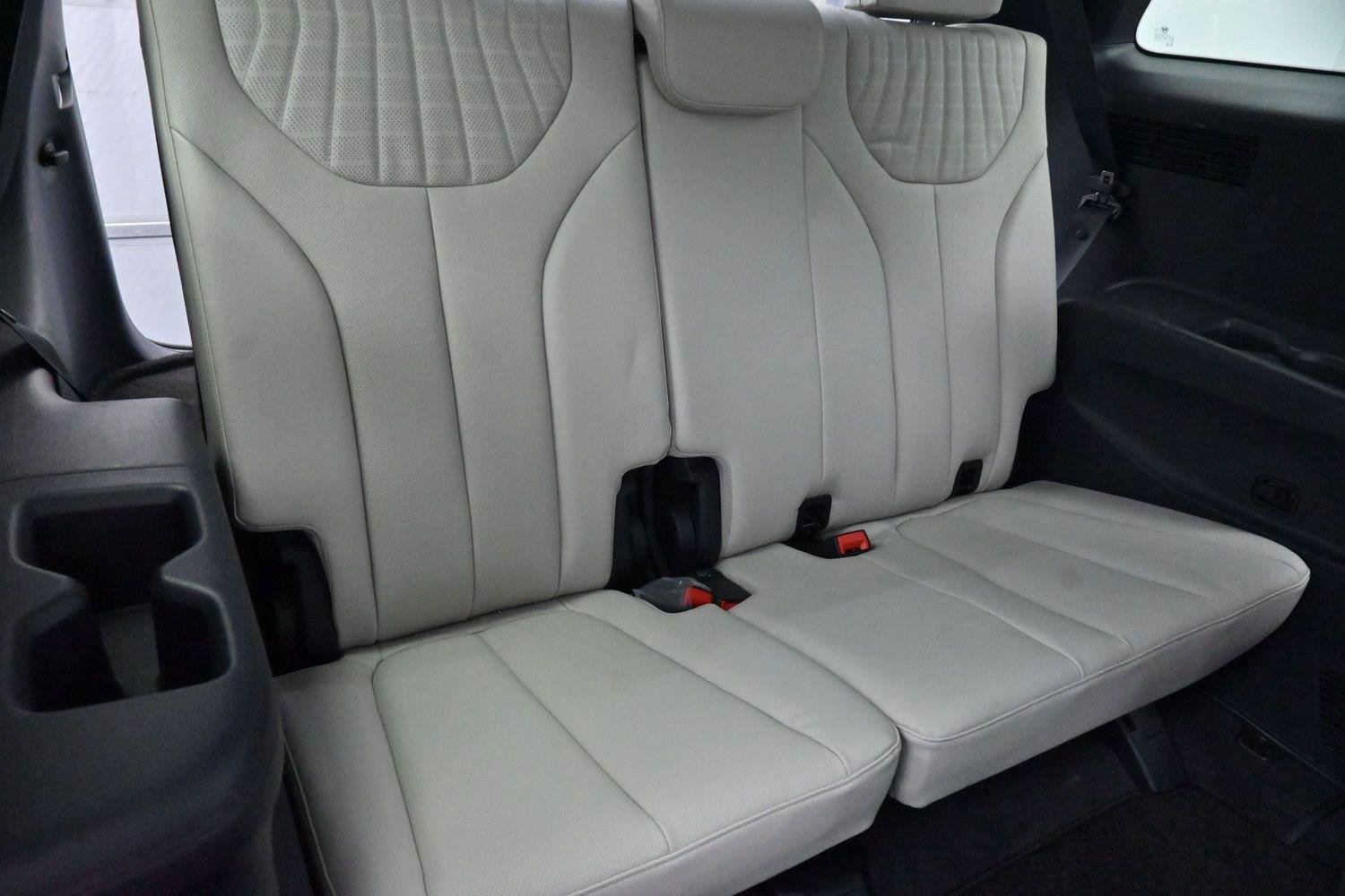 Used 2023 Abyss Black Pearl Hyundai Limited image 40