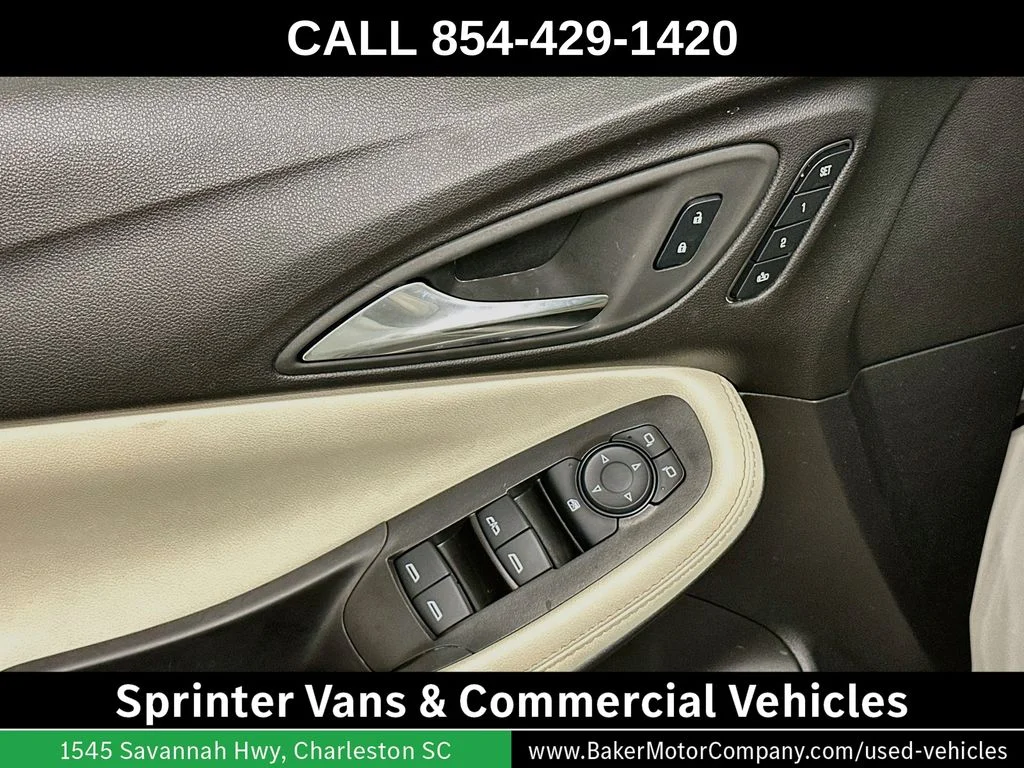 Used 2025 White Buick Avenir image 19
