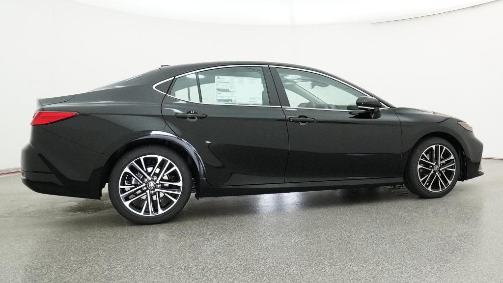 New 2026 Midnight Black Metallic Toyota XLE image 21