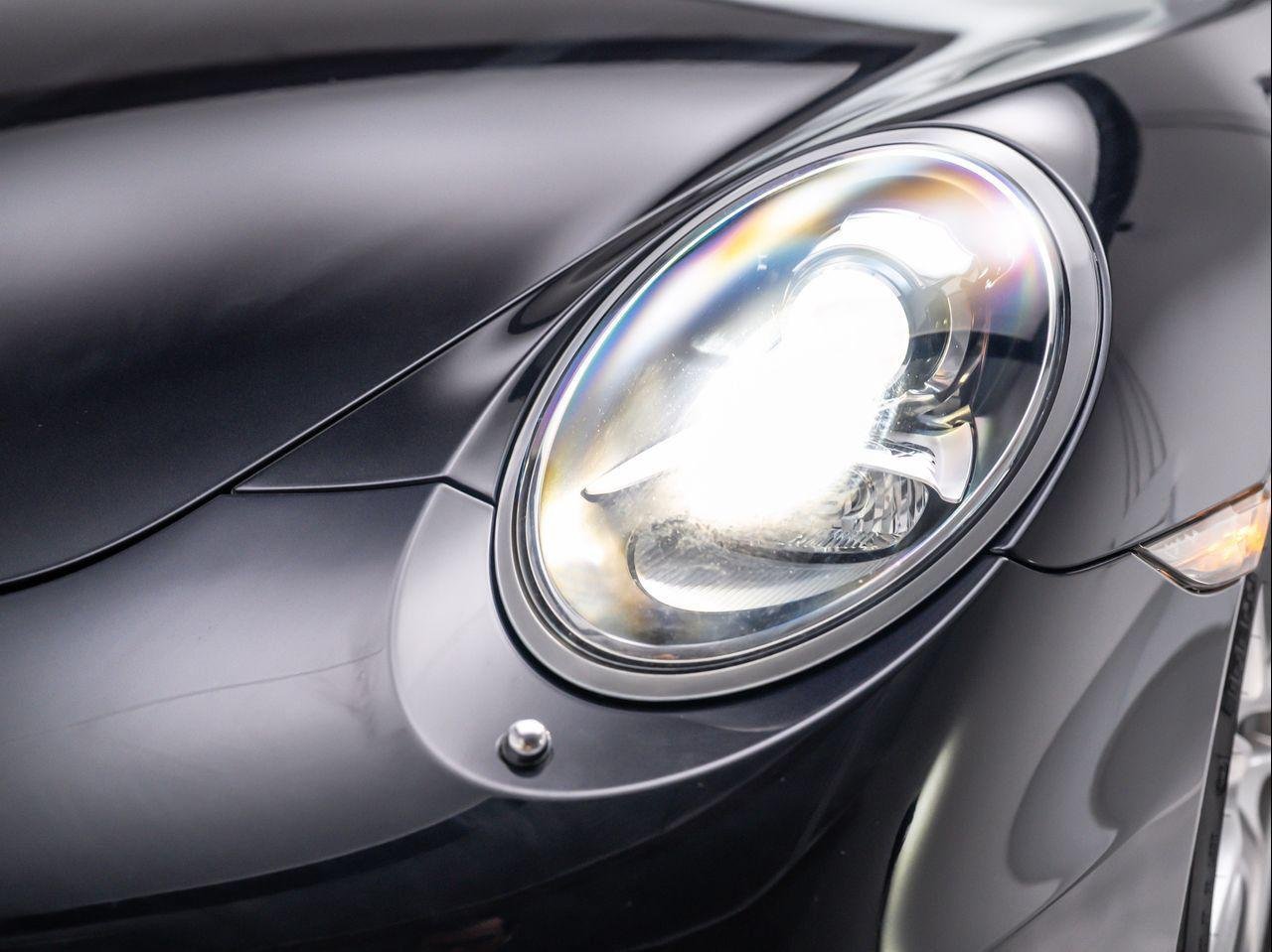 Used 2016 JET BLACK METALLIC Porsche Carrera image 18
