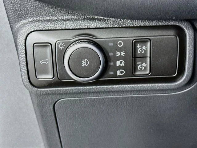 New 2026 Agate Black Metallic Ford Tremor® image 44
