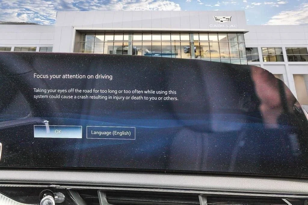 2025 Cadillac OPTIQ Sport 1 - Photo 19