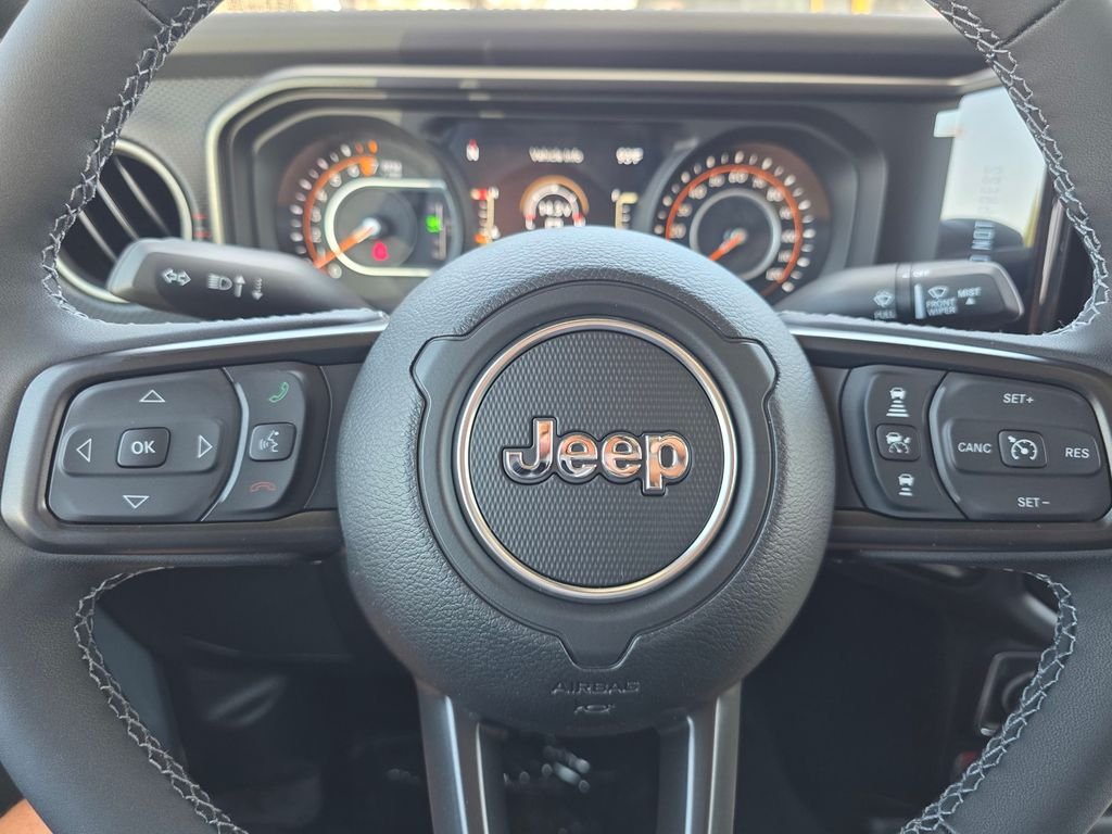 New 2026 Anvil Clear-Coat Exterior Paint Jeep Rubicon X image 19